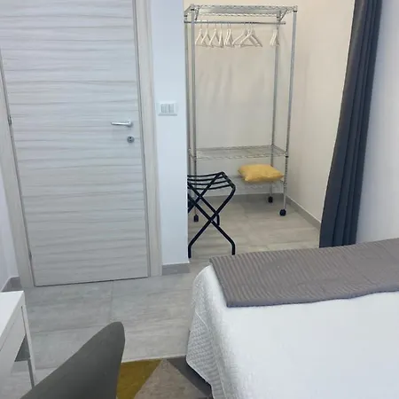 Garden House In Apartment *